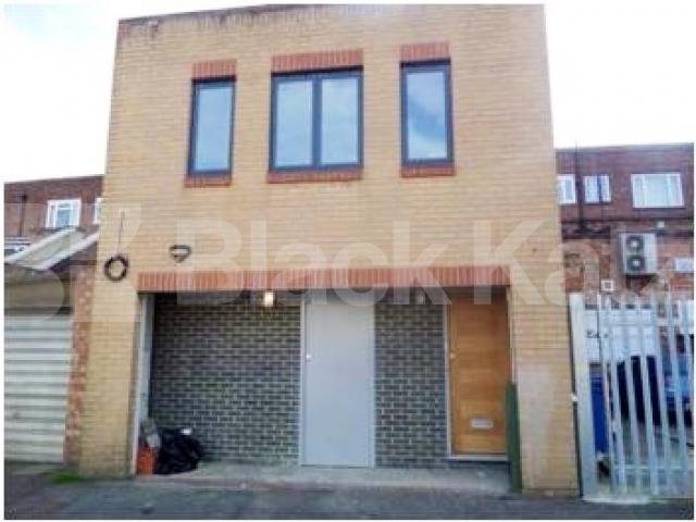 			NEW INSTRUCTION, 1 Bedroom, 1 bath, 1 reception Apartment			 Tolworth Close, Surbiton 